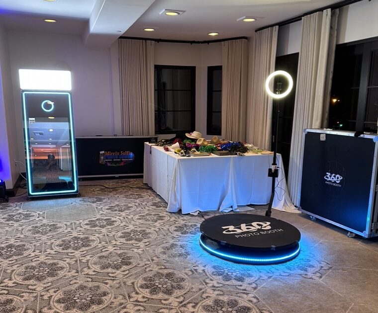 Santa Barbara Event Horizon Photo Booth